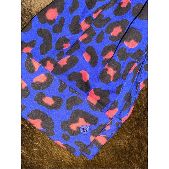 Fashion Nova Leopard print long sleeve top - Picture 4 of 4
